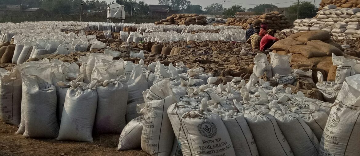 मौसम ठीक होते ही उपार्जन केन्द्रों में धान खरीदी में तेजी लाई जाएगी