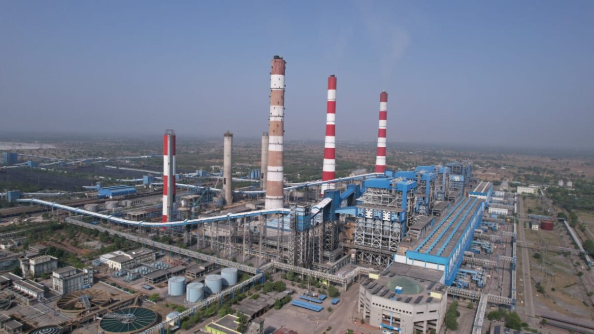 एनटीपीसी सीपत में राज्य स्तरीय अंतर जिला फुटबाल चैंपियनशिप व कोचिंग कैंप का आयोजन..