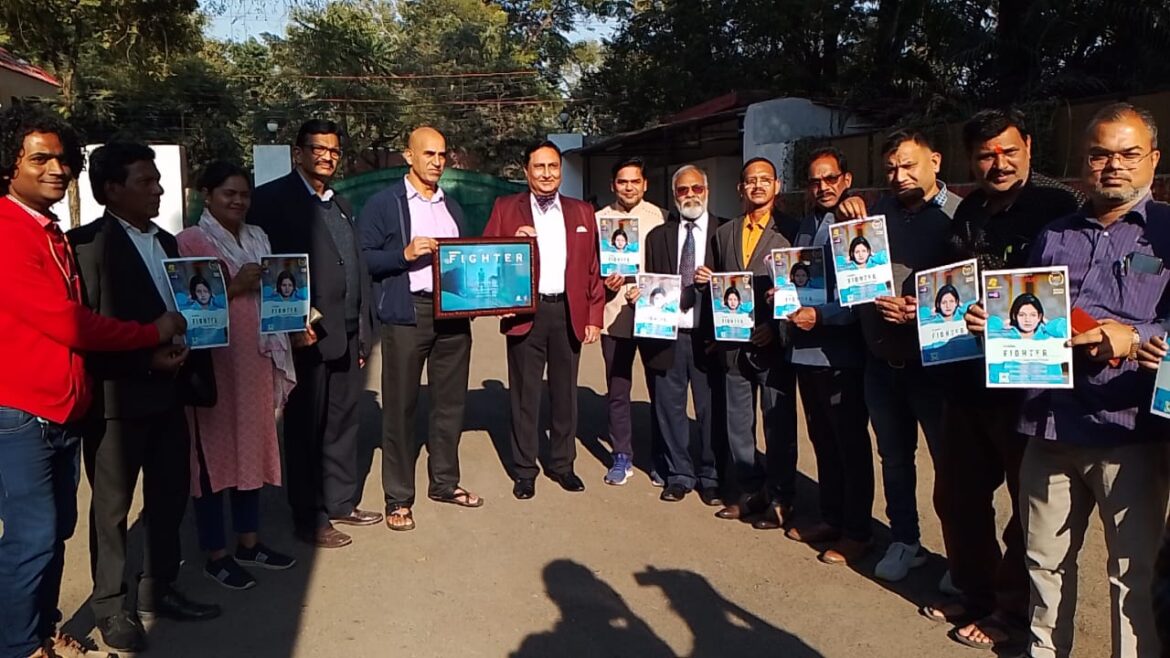 वैश्विक महामारी पर बनी लघु फिल्म कोरोना फाइटर..का डॉ. अलंग ने किया ट्रेलर लॉन्चिंग..