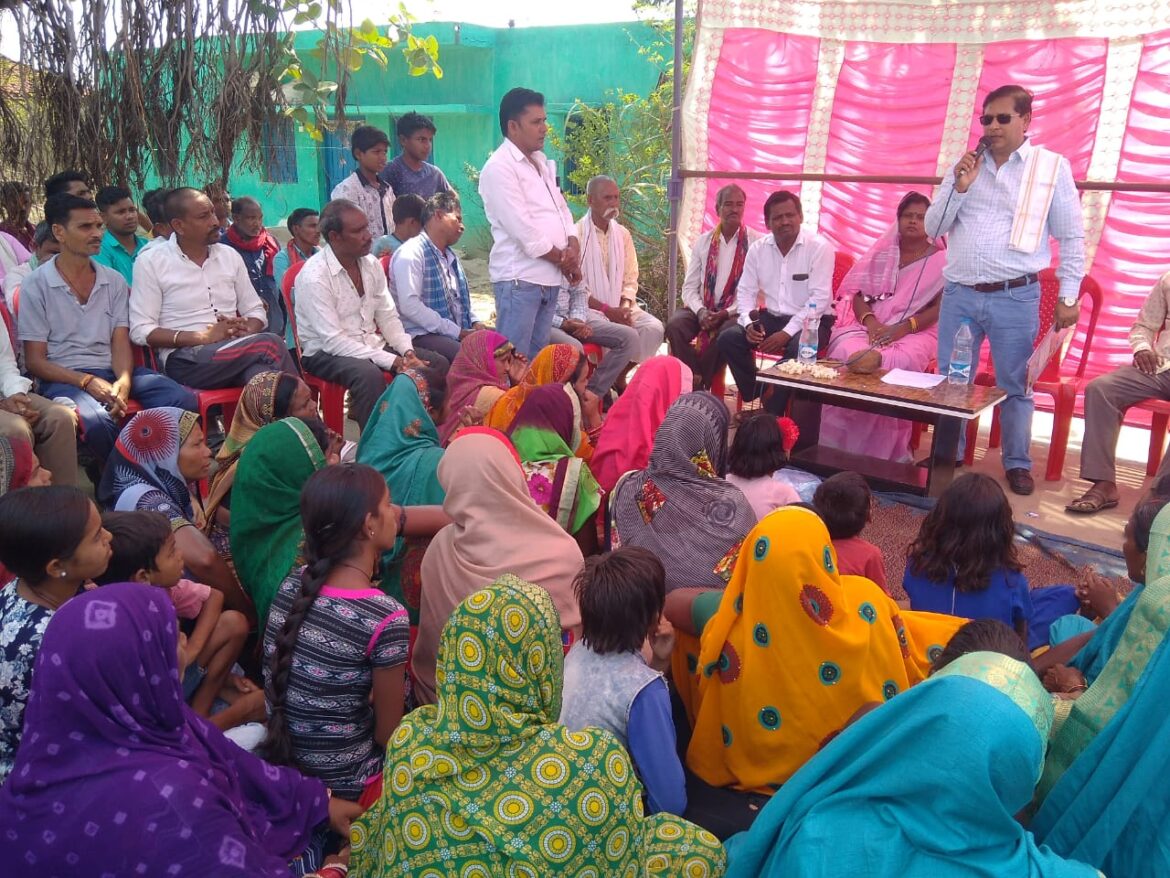 मस्तूरी विधायक ने सीसी रोड सहित विभिन्न विकास कार्यों का भूमि पूजन के ग्रामीणों को लाखों के विकास कार्यों की सौगात