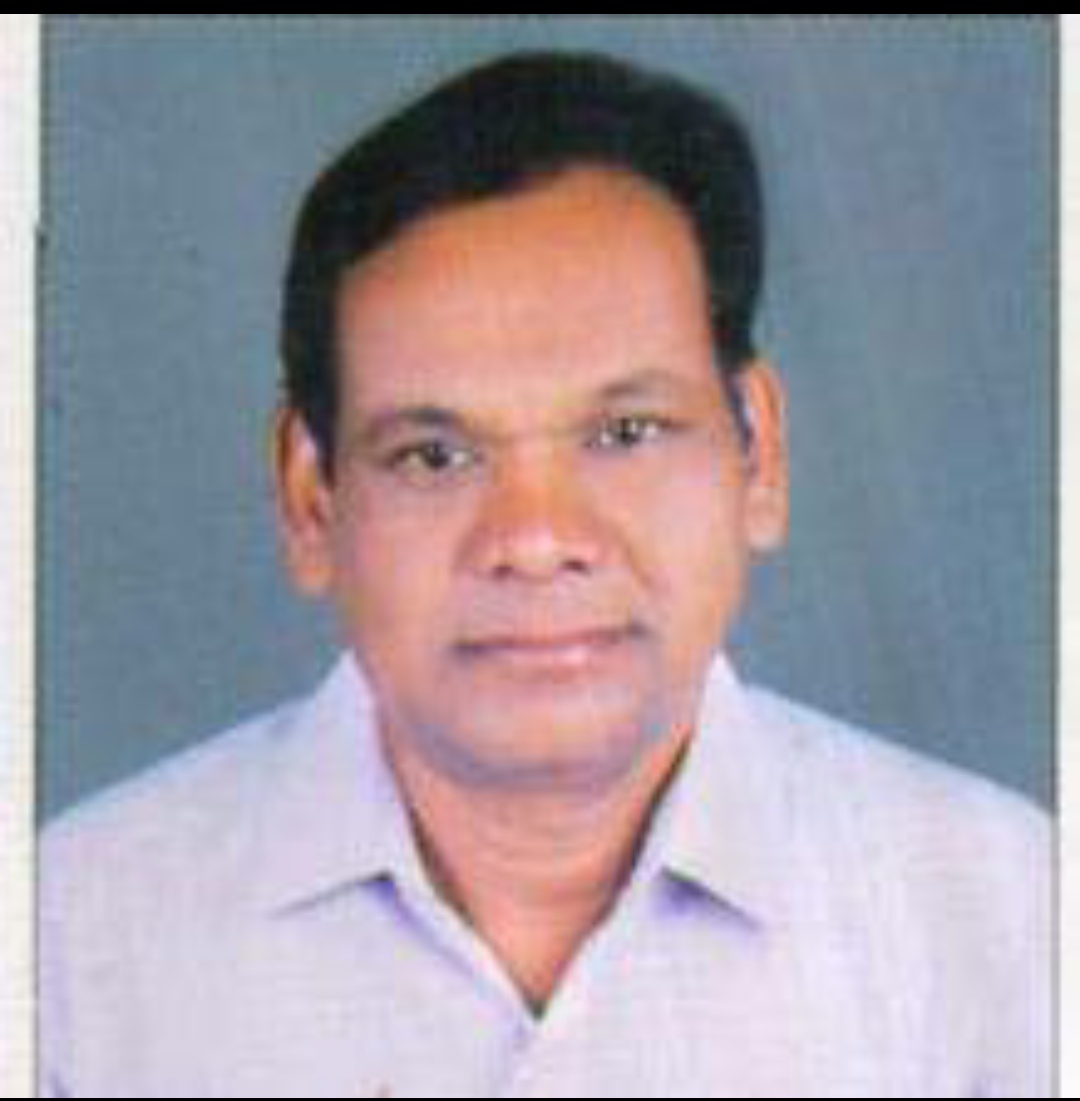 राज्य पिछड़ा वर्ग सलाहकार मंडल के पूर्व सदस्य डॉ. कैवर्त्य ने शासकीय महाविद्यालयों में वर्षों से कार्यरत अतिथि व्याख्याताओं की नियमितीकरण की मुख्यमंत्री से रखी मांग