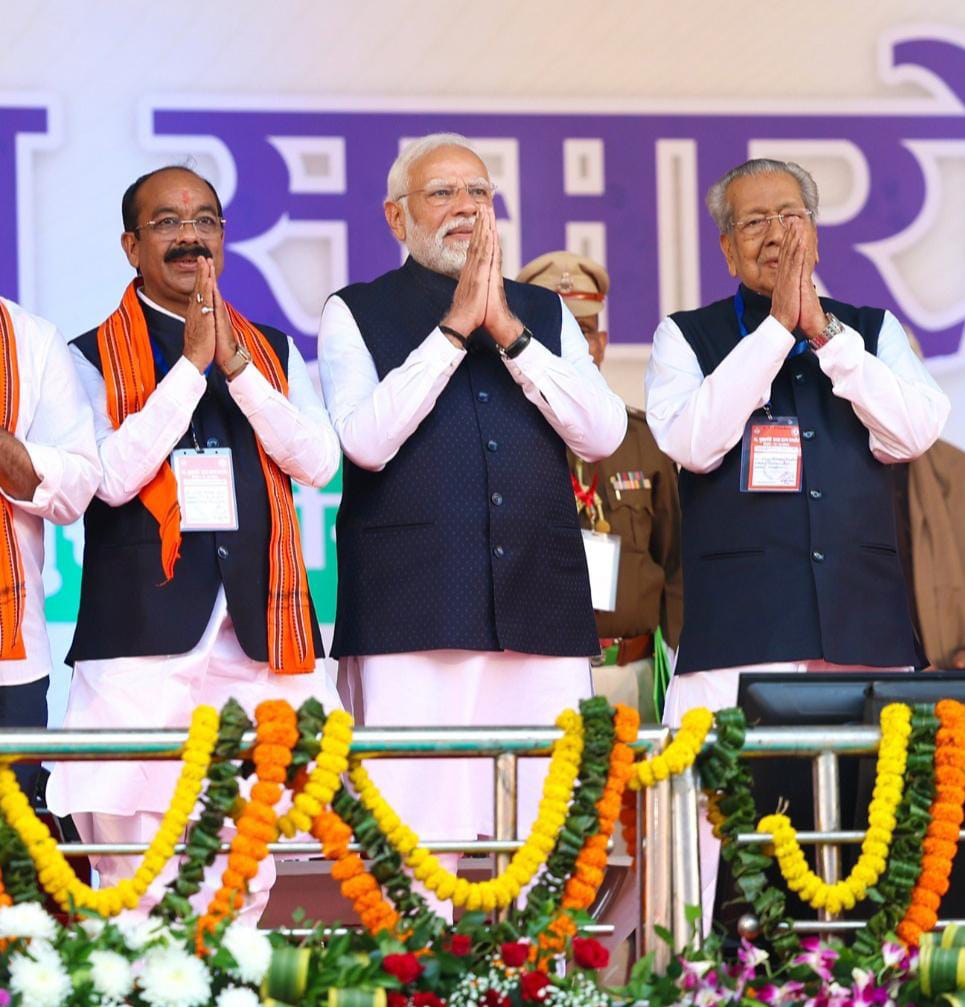 मुख्यमंत्री विष्णुदेव साय का अभिषेक…