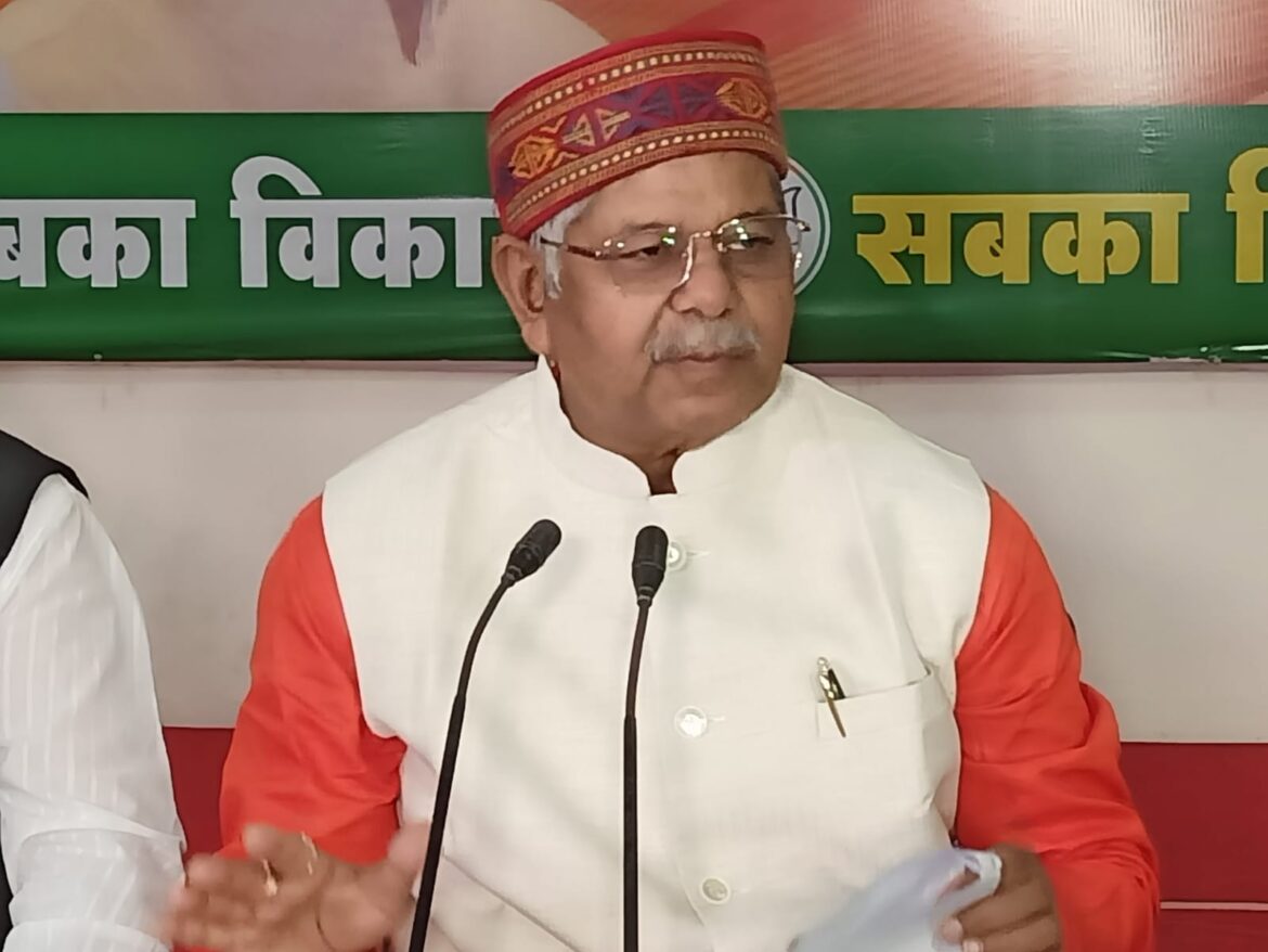 अयोध्या में महर्षि वाल्मिकी एयरपोर्ट बनने से पूरा देश खुश कांग्रेस दुखी: धरम लाल कौशिक