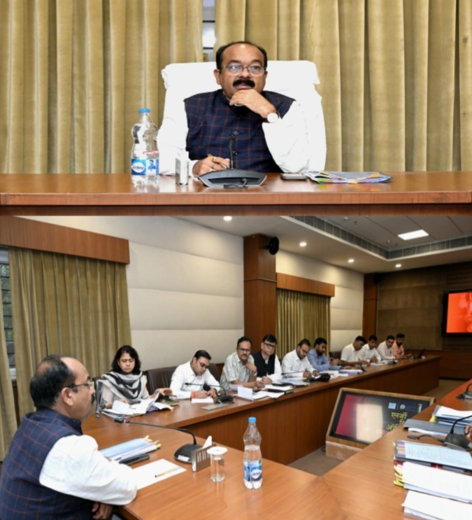 उप मुख्यमंत्री अरुण साव ने नगरीय प्रशासन विभाग के कार्यों की समीक्षा की