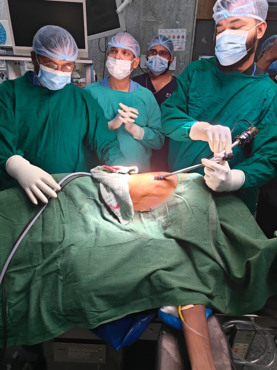 सिम्स में पहली बार आधुनिक वीडियो असिस्टेड थोरास्कोपिक सर्जरी (VATS) से टीबी जनित प्लूरल इफ्यूजन का सफल उपचर