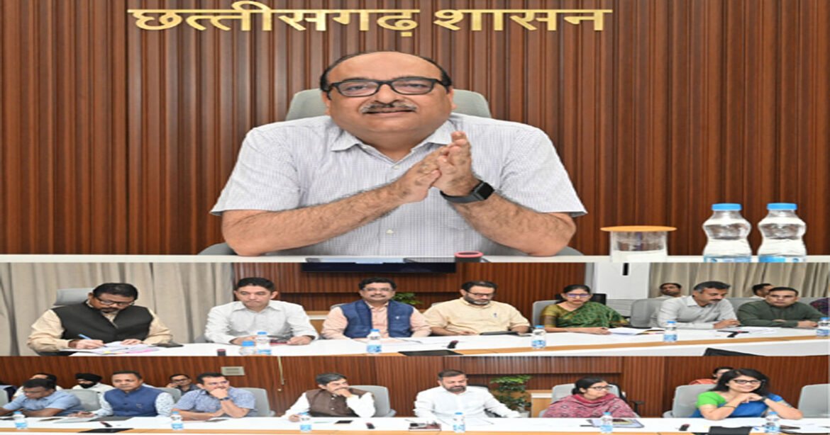सेवानिवृत्ति प्रकरणों के त्वरित निपटारे और रिक्त पदों पर भर्ती के दिए निर्देश-मुख्य सचिव