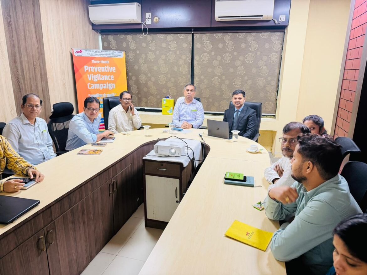 सीवीओ, एसईसीएल श्री हिमांशु जैन ने डीएफसीसीआईएल, कोलकाता में लोक खरीद एवं सतर्कता पर दिया विशेष व्याख्यान