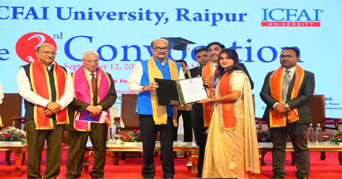 डिजिटल एडिक्शन आज किसी भी अन्य एडिक्शन से अधिक खतरनाक – राज्यपाल डेका