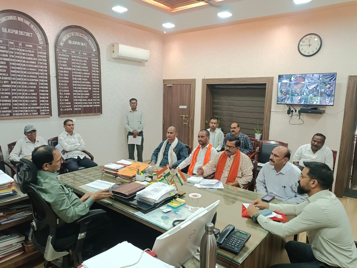 नए और छूटे हुए पात्र मतदाताओं के नाम जोड़ने चल रहा विशेष अभियान