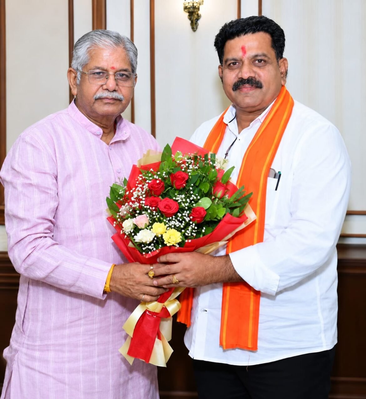 पूर्व विधानसभा अध्यक्ष धरम लाल कौशिक की अनुशंसा पर बिल्हा क्षेत्र को बड़ी सौगात: नगपुरा से डढहाँ तक 3.26 किमी नवीन सड़क के लिए 347.79 लाख स्वीकृत, मुख्यमंत्री एवं पंचायत मंत्री का जताया आभार