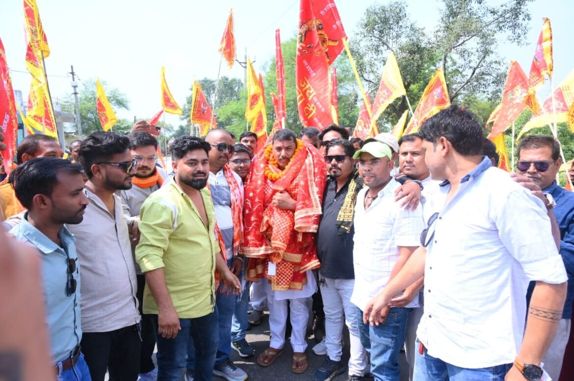 माँ महामाया की ध्वजा यात्रा में उमड़ा श्रद्धा का सैलाब, तीसरे दिन बेलतरा के गाँव-गाँव में हुआ भव्य स्वागत