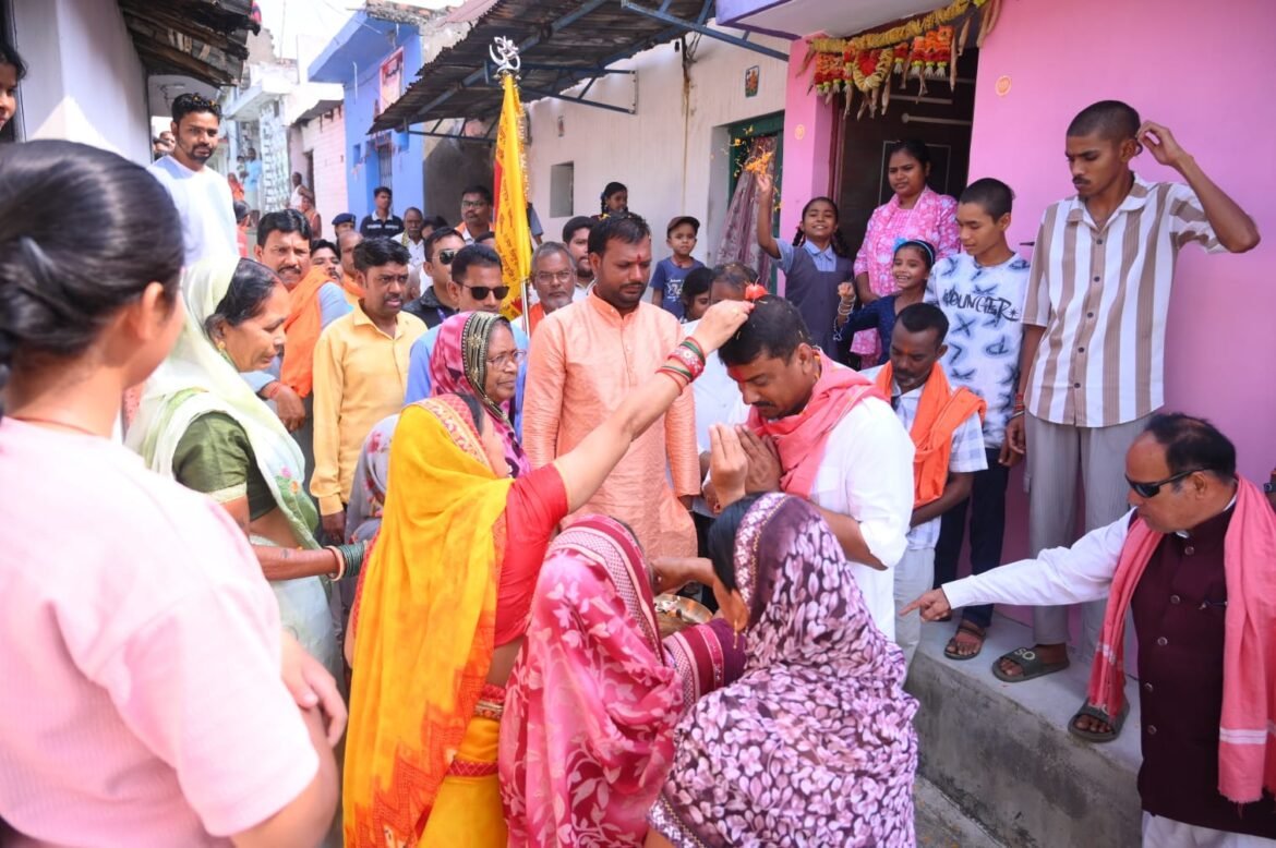 छठवें दिन लोफन्दी से रानीगांव तक उमड़ा भक्ति का सैलाब मातृशक्ति ने फूलों रंगोली और जसगीतों से किया स्वागत..