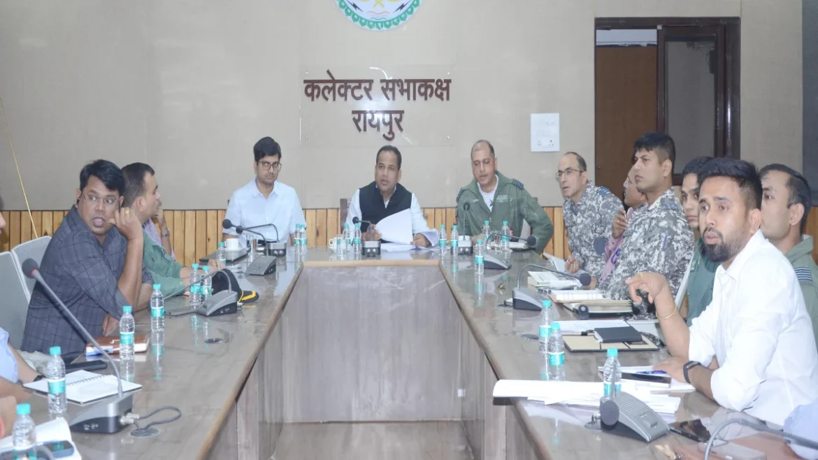 CG : राज्योत्सव 2026 में सारंग हेलीकॉप्टर एयर शो का रोमांच, सुरक्षा और व्यवस्थाओं को लेकर प्रशासन अलर्ट; कलेक्टर ने की तैयारियों की समीक्षा